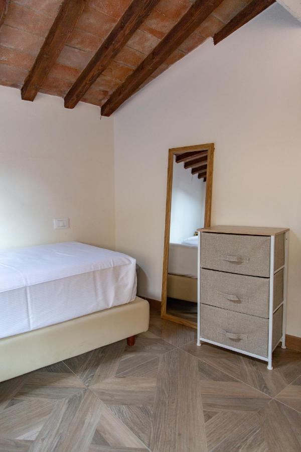 Large 2Br Apartment Near Piazza San Marco ฟลอเรนซ์ ภายนอก รูปภาพ