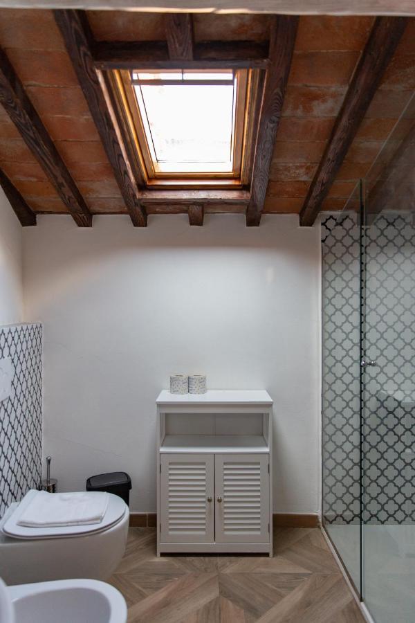 Large 2Br Apartment Near Piazza San Marco ฟลอเรนซ์ ภายนอก รูปภาพ